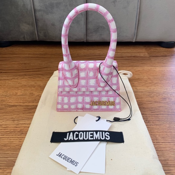 Jacquemus Handbags - Jacquemus Le Chiquito Mini Bag . NWT !